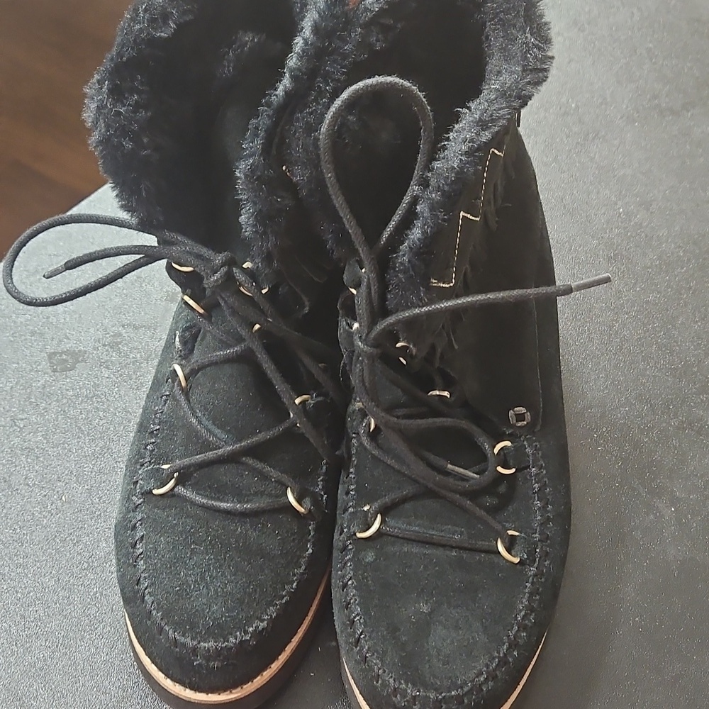 Jack Rogers Women's 9.5M Vera Suede Lace Up Fur Lined Waterproof Moc Boots - Picture 10 of 10